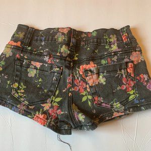 Bluenotes Flower Patterned Kids Shorts